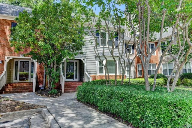 1006 Camden Court, Atlanta, GA 30327