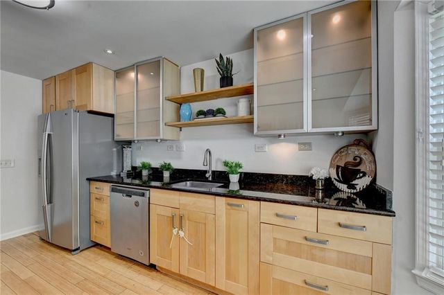1006 Camden Court, Atlanta, GA 30327