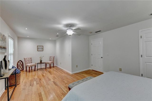 1006 Camden Court, Atlanta, GA 30327