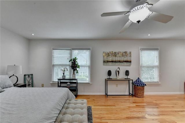1006 Camden Court, Atlanta, GA 30327