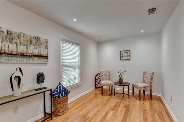 1006 Camden Court, Atlanta, GA 30327