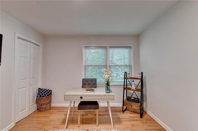 1006 Camden Court, Atlanta, GA 30327