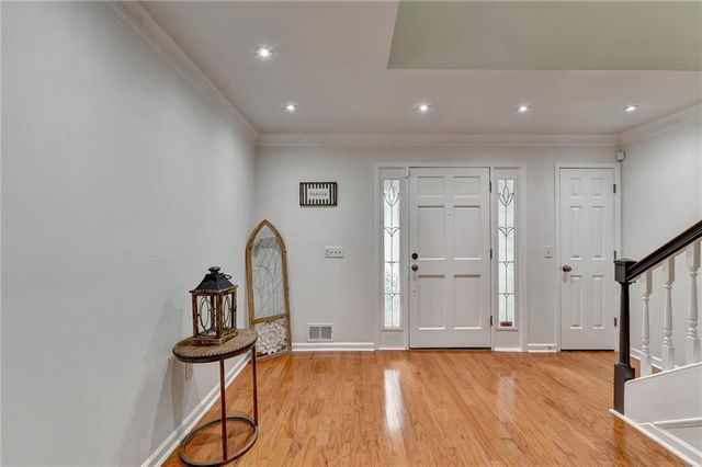 1006 Camden Court, Atlanta, GA 30327