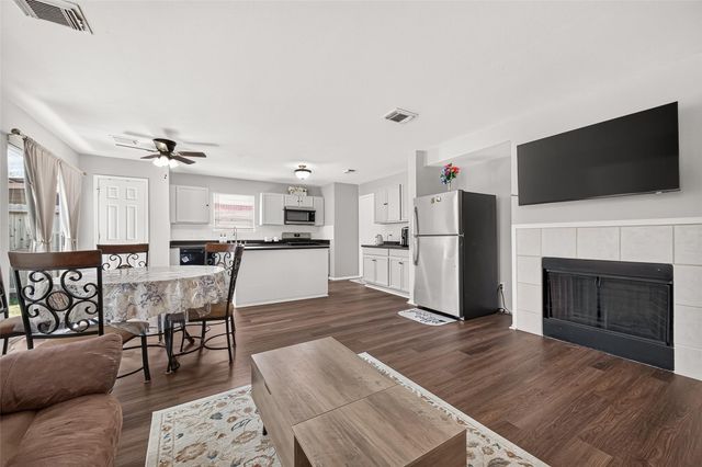 9626 Ravens Nest Court, Houston, TX 77083