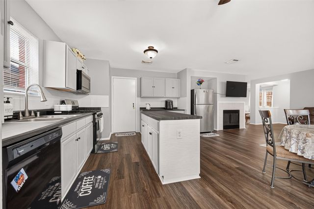 9626 Ravens Nest Court, Houston, TX 77083