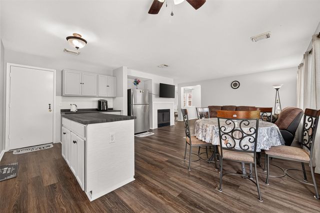 9626 Ravens Nest Court, Houston, TX 77083