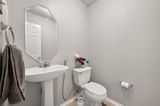 9626 Ravens Nest Court, Houston, TX 77083