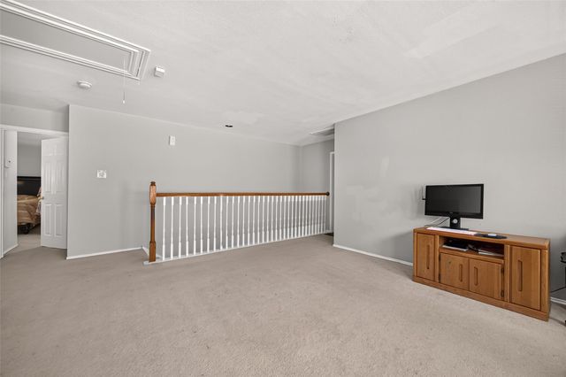 9626 Ravens Nest Court, Houston, TX 77083