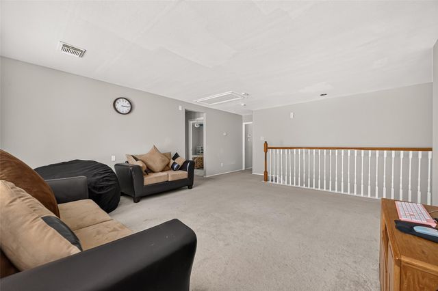 9626 Ravens Nest Court, Houston, TX 77083