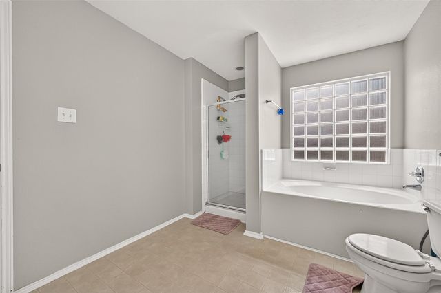 9626 Ravens Nest Court, Houston, TX 77083