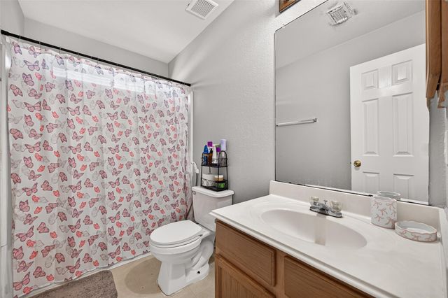 9626 Ravens Nest Court, Houston, TX 77083