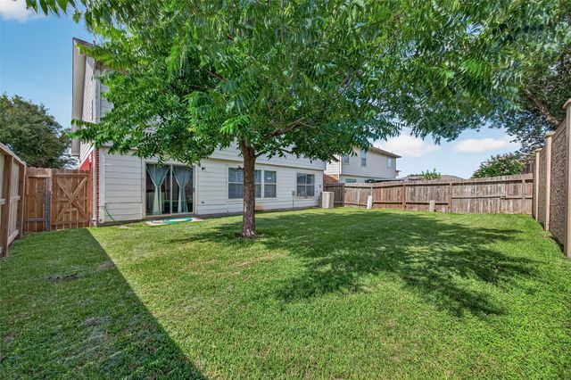 9626 Ravens Nest Court, Houston, TX 77083