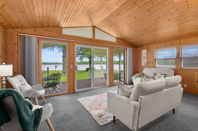 3055 Baseline Road, Gobles, MI 49055