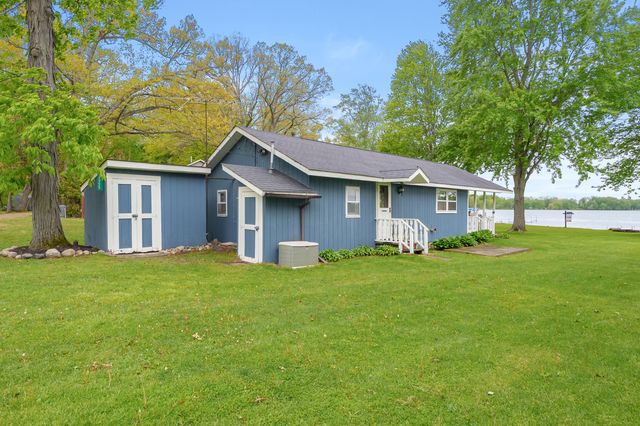 3055 Baseline Road, Gobles, MI 49055