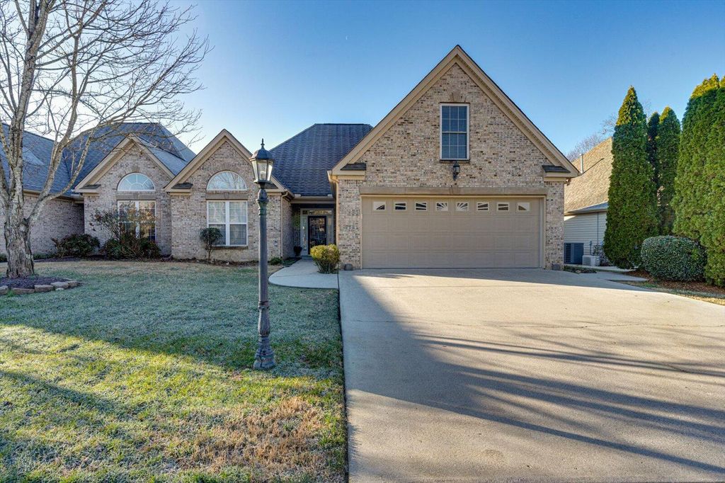 6646 Rapidan River Road, Hixson, TN 37343