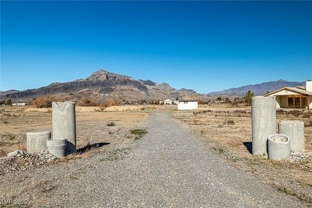 3680 West Blosser Ranch Road, Pahrump, NV 89060