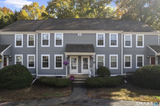 213 Oakland Street APT D, Manchester, CT 06042