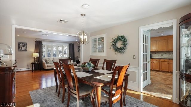 336 Roberts Ln, Scotch Plains Twp., NJ 07076