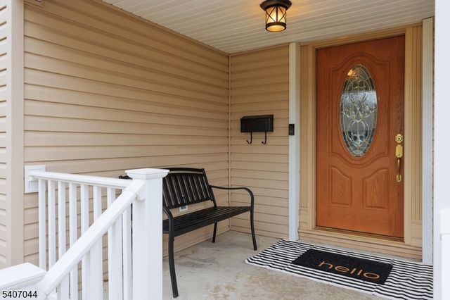 336 Roberts Ln, Scotch Plains Twp., NJ 07076