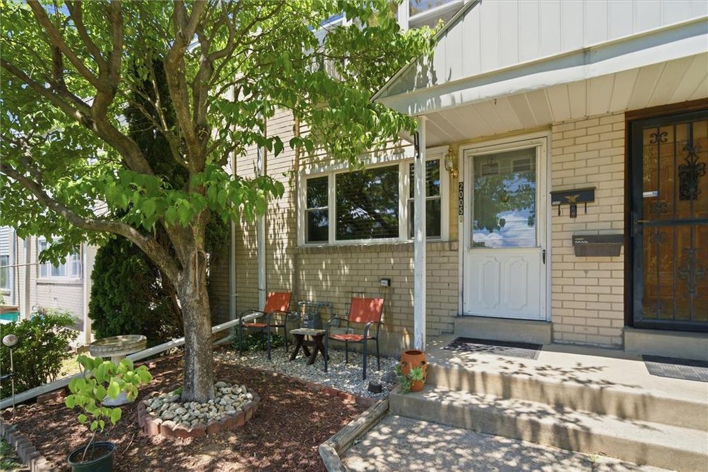 2005 South Hall Street, Allentown City, PA 18103