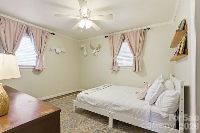 8325 Fallsdale Drive, Charlotte, NC 28214