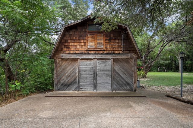 2601 Cedar Ridge Road, Waco, TX 76708