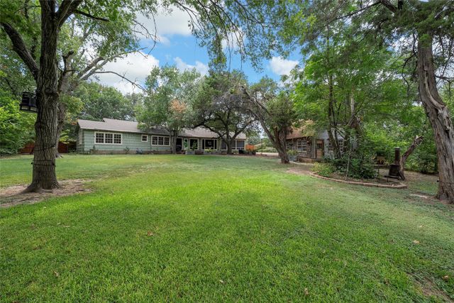 2601 Cedar Ridge Road, Waco, TX 76708