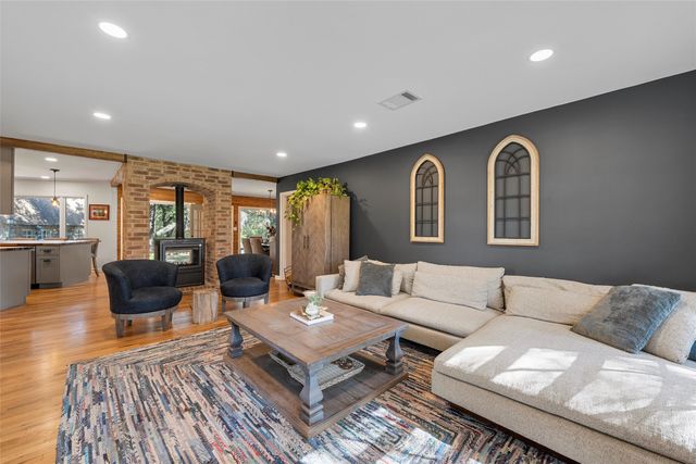 2601 Cedar Ridge Road, Waco, TX 76708