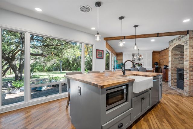 2601 Cedar Ridge Road, Waco, TX 76708