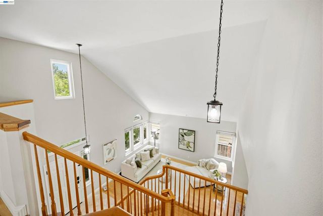 507 Raven Pl, Clayton, CA 94517
