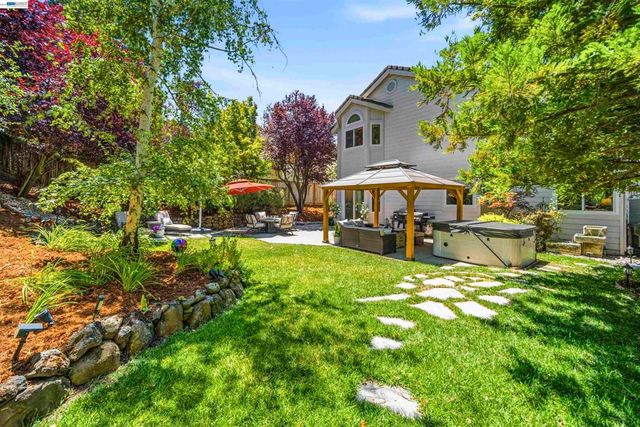 507 Raven Pl, Clayton, CA 94517