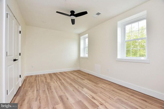 30-APT B TRADING POST WAY, Medford Lakes, NJ 08055