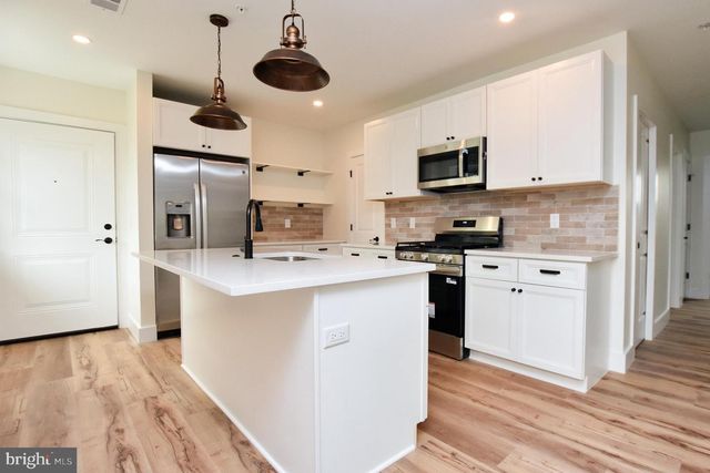 30-APT B TRADING POST WAY, Medford Lakes, NJ 08055