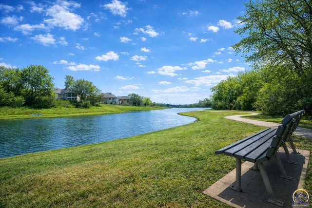 6211 SW 46th CT, Topeka, KS 66610