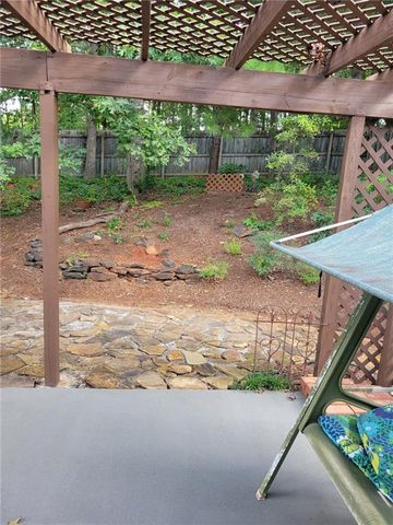 1150 Hillary Lane, Lawrenceville, GA 30043