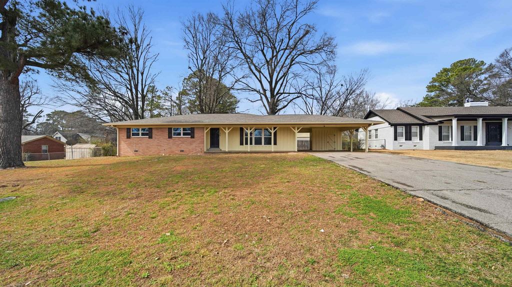 4433 PAULA DR, Memphis, TN 38116