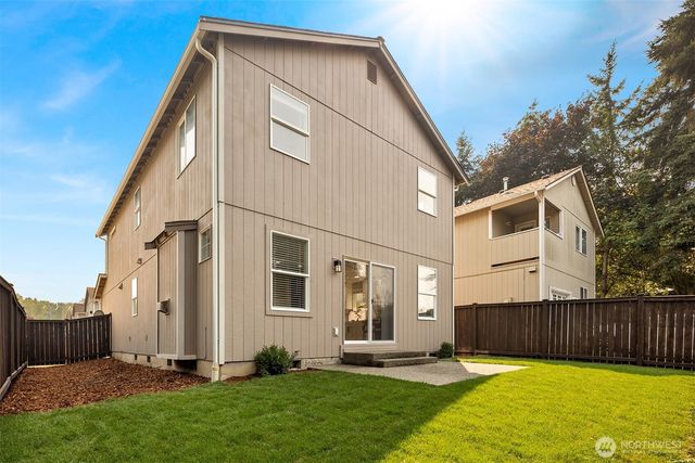 8815 133rd Street Ct E, Puyallup, WA 98373