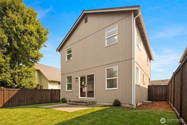 8815 133rd Street Ct E, Puyallup, WA 98373