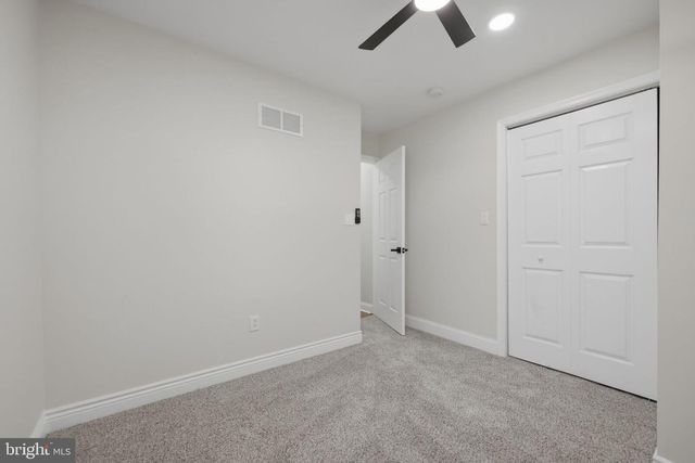 207 ROLLING GREEN AVE, New Castle, DE 19720