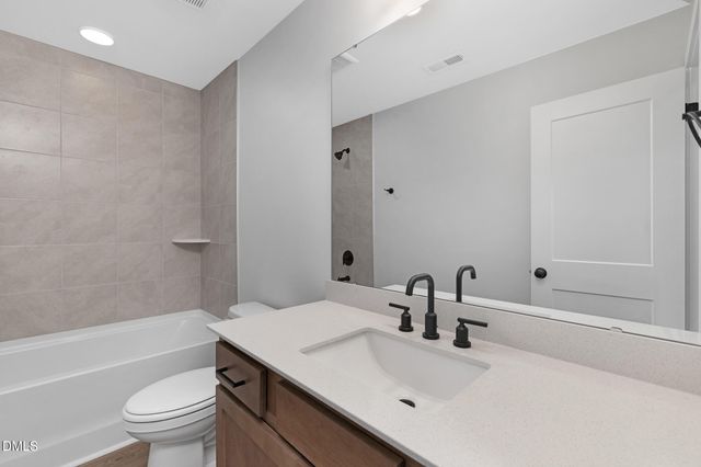 713 Trailboard Road, Fuquay Varina, NC 27526