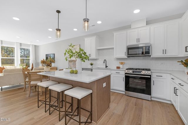 713 Trailboard Road, Fuquay Varina, NC 27526