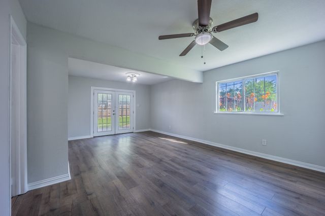 2652 Bluebird Lane, Mesquite, TX 75149