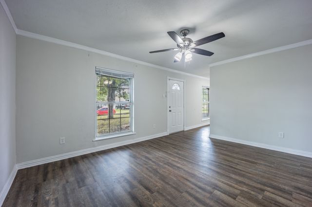 2652 Bluebird Lane, Mesquite, TX 75149