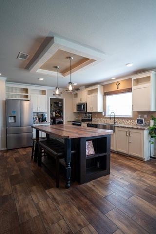 142 Triangle Acres, Cedar Creek, TX 78612