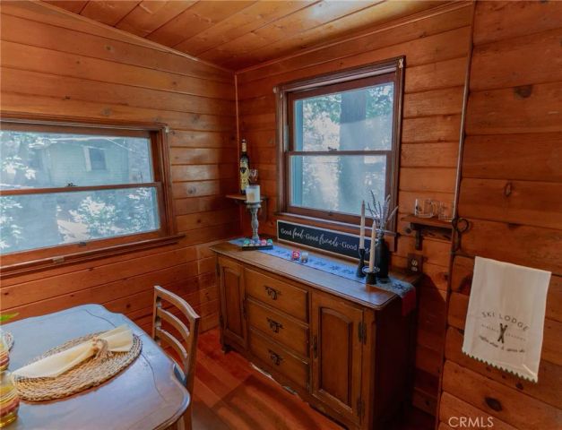 24 Barrett Canyon, Mt Baldy, CA 91759