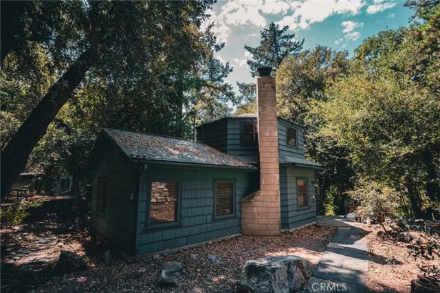 24 Barrett Canyon, Mt Baldy, CA 91759