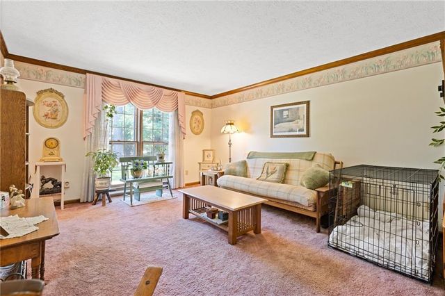 4183 Deerbrook Way SW, Lilburn, GA 30047