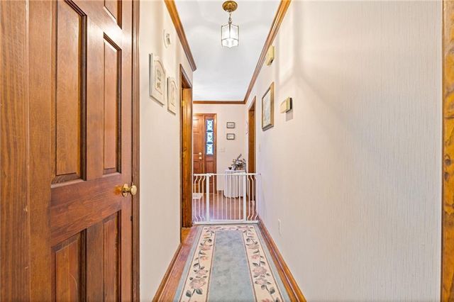 4183 Deerbrook Way SW, Lilburn, GA 30047