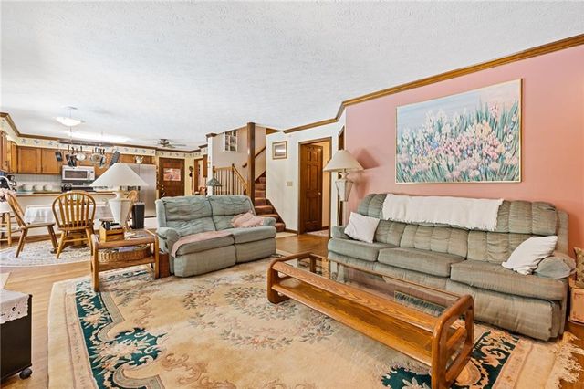4183 Deerbrook Way SW, Lilburn, GA 30047
