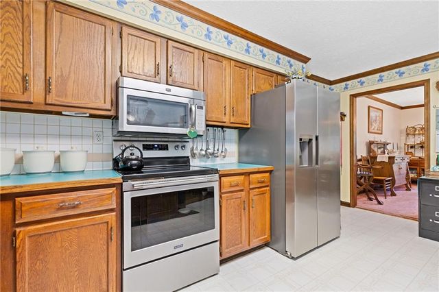 4183 Deerbrook Way SW, Lilburn, GA 30047